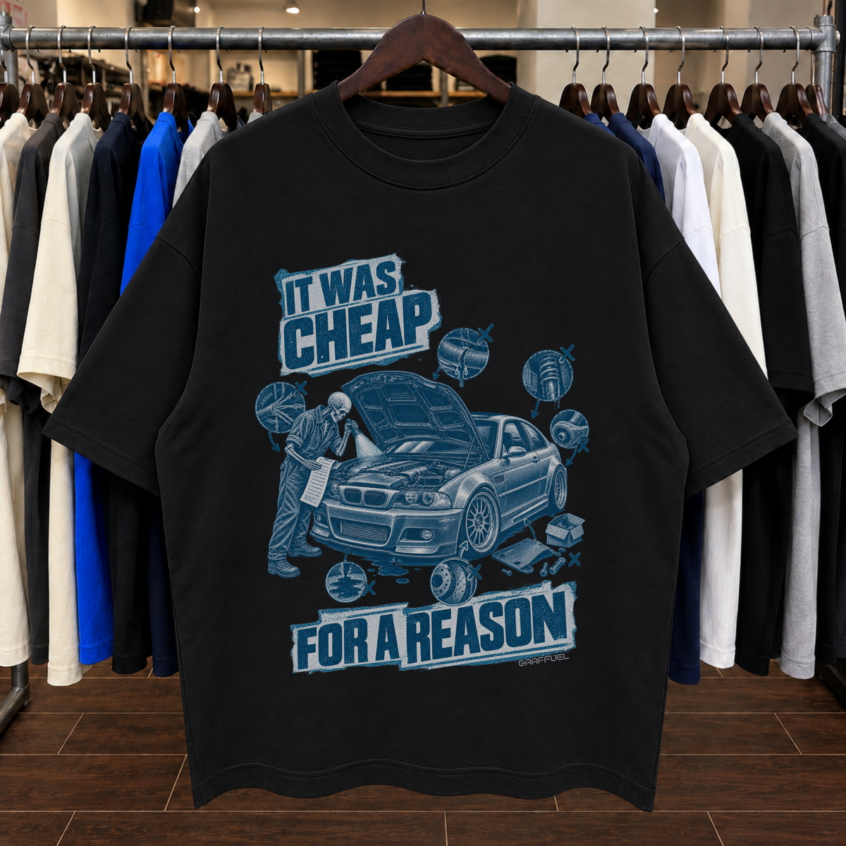 TENÍA UN MOTIVO PARA SER BARATA - Camiseta Oversized