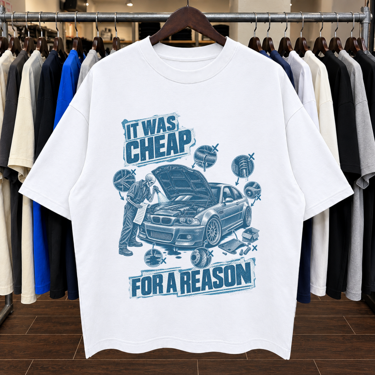 TENÍA UN MOTIVO PARA SER BARATA - Camiseta Oversized