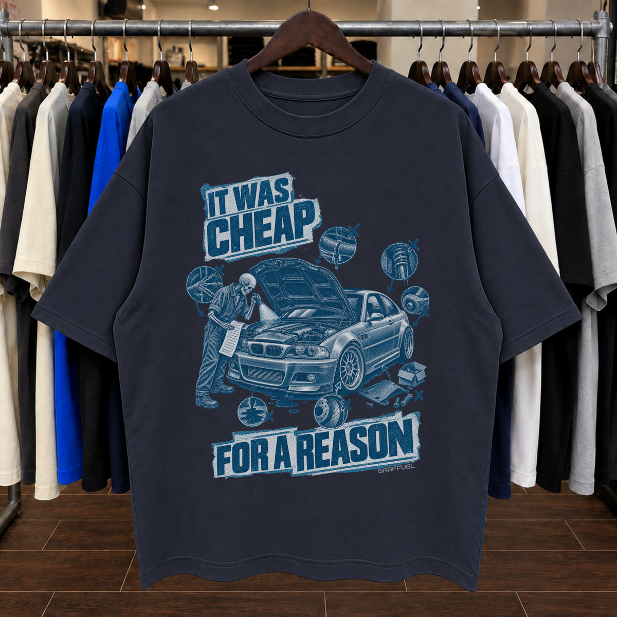 TENÍA UN MOTIVO PARA SER BARATA - Camiseta Oversized